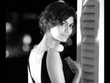 Laden und Abspielen von Videos im Galerie-Viewer, Cole, Paula: Autumn Leaves (Les feuilles mortes) - Musiknoten Download