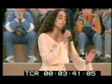 Laden und Abspielen von Videos im Galerie-Viewer, Noa: Ave Maria (Bach/Gounod/Noa) - Musiknoten Download